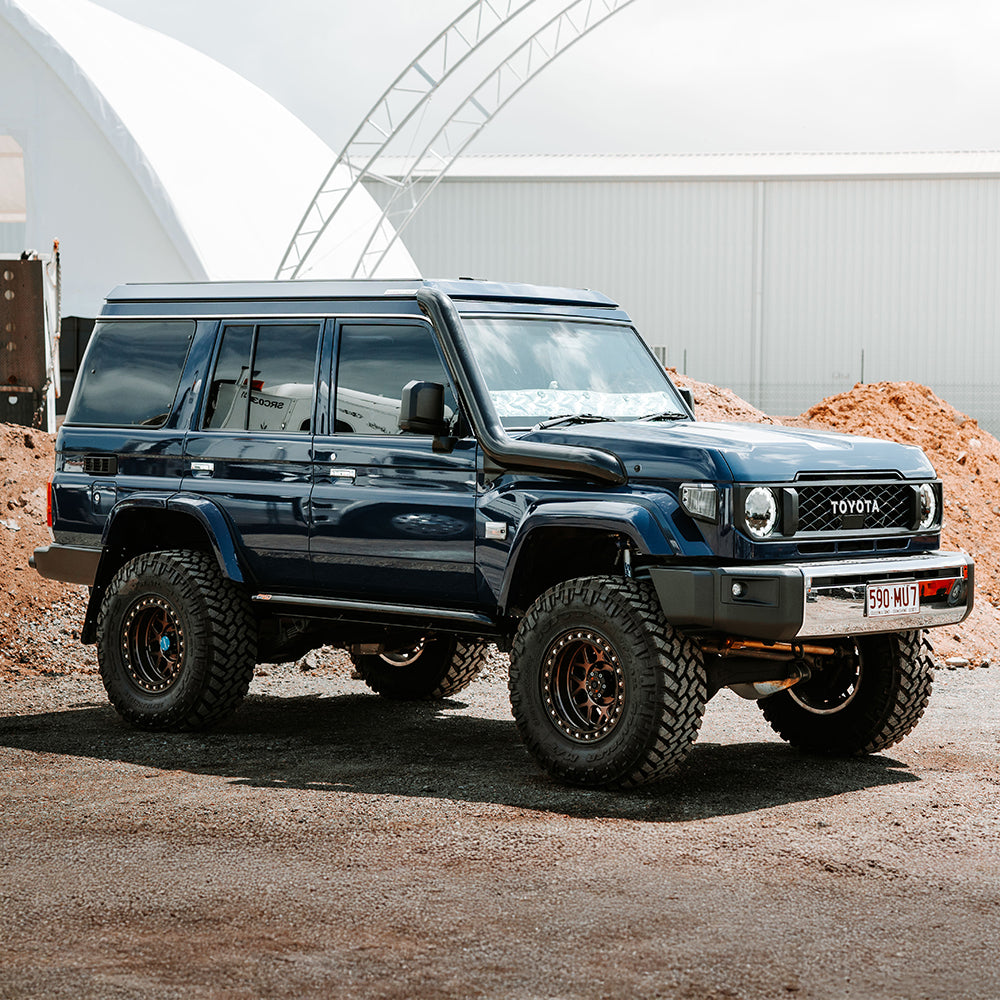 TOYOTA LANDCRUISER 76 TROOP CARRIER – Headspace Campers